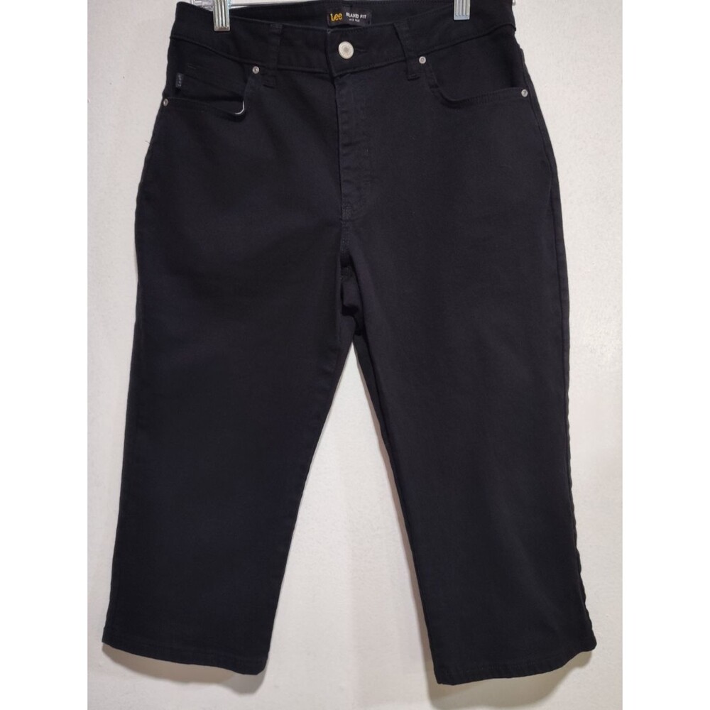 Lee Women's Black Capri Jeans Size 28 Relaxed Mid Rise Denim
